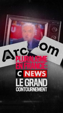 🎬 Teaser INVESTIGATION -  Pluralisme en France : sur CNews, le grand contournement

En France, le pluralisme sur les chaînes d’information n’est pas une option. C’est un principe constitutionnel, “l’une des conditions de la démocratie”, selon le Conseil d’État. Son respect vise à assurer l’expression de tous les “courants de pensée et d’opinion” et la tenue de débats équilibrés.

Nous avons passé au peigne fin les programmes des chaînes d’information en continu, au mois de mars 2025, au regard des critères de mesure du pluralisme établis par l’Arcom. Les résultats de notre enquête sont sans appel : s’il existe quelques déséquilibres, seule CNews s’éloigne de manière flagrante et systématique du cadre imposé depuis juillet 2024. La chaîne va jusqu’à afficher un bandeau proclamant le respect de ces règles, pourtant foulées au pied sur le mois étudié.
Rattrapages nocturnes des temps de parole, traitement univoque des sujets controversés, couverture abondante d’une poignée de sujets… L’enquête comparative menée sur l’ensemble des chaînes permet de porter un regard objectif, sur la base de chiffres clairs et d’une méthodologie transparente, sur le respect du pluralisme. Elle montre que CNews est la seule chaîne à s’éloigner autant des critères établis par l’Arcom. Ce contournement de la loi s’opère en toute impunité.

Voir la vidéo intégrale via le lien en bio.