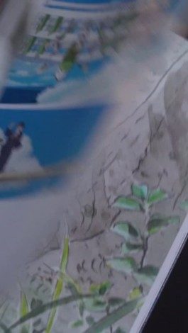 Feuilletez quelques pages de notre album consacré au Studio Ghibli.

📚 Dessins préparatoires, photogrammes, archives, textes inédits…
👉Continuez à soutenir nos actions en 2026, en achetant l’album Studio Ghibli.

Disponible en librairie, chez vos marchands de journaux et sur boutique.rsf.org.
Un achat engagé à 12,50 € : 100 % des bénéfices sont reversés à RSF.
#vendredilecture #ghibli #rsf #albumrsf