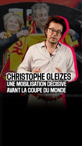 À quelques jours du coup d’envoi de la Coupe du monde de football 2026, nous réitérons notre appel à la libération de Christophe Gleizes, journaliste sportif français pour So Foot et Society, détenu injustement en Algérie depuis près d’un an.

Nous prenons note de la décision de la Cour suprême algérienne, de rejeter le pourvoi en cassation du procureur. Elle ouvre la voie à une grâce présidentielle, seule issue dans le drame que vivent Christophe Gleizes et sa famille depuis près d’un an. Il est indispensable que Christophe retrouve les siens et la tribune presse des stades. Si nécessaire, Reporters sans frontières s’assurera que Christophe Gleizes et sa cause seront bien représentés, d’une façon ou d’une autre, à la Coupe du monde, alors que les yeux du monde entier seront rivés sur ces matchs.

—————

With just a few days to go until the World Cup, we repeat our call for the release of Christophe Gleizes, the French sports reporter who’s been wrongfully detained in Algeria for nearly a year.

The Algerian Supreme Court’s decision to dismiss the public prosecutor’s appeal has paved the way for a presidential pardon — the only way out of the nightmare that Christophe Gleizes and his family have been living for nearly a year. The World Cup is set to kick off in just a few days and the football journalist must return to the press boxes in the tournament’s stadiums and be reunited with his loved ones. If necessary, Reporters Without Borders will ensure that Christophe Gleizes and his case are highlighted at the World Cup, while the eyes of the whole world are fixed on the matches.